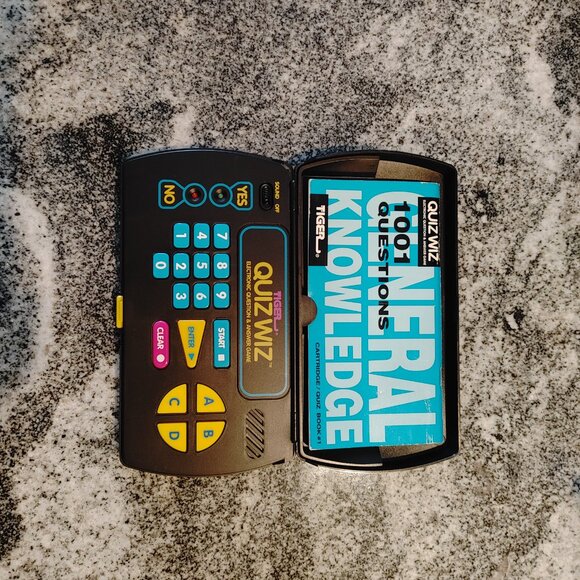 Tiger Handheld game Quiz Wiz electronic talking game - Picture 6 of 12